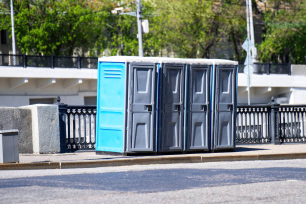 Portable Toilet Options We Offer in Mulberry, IN